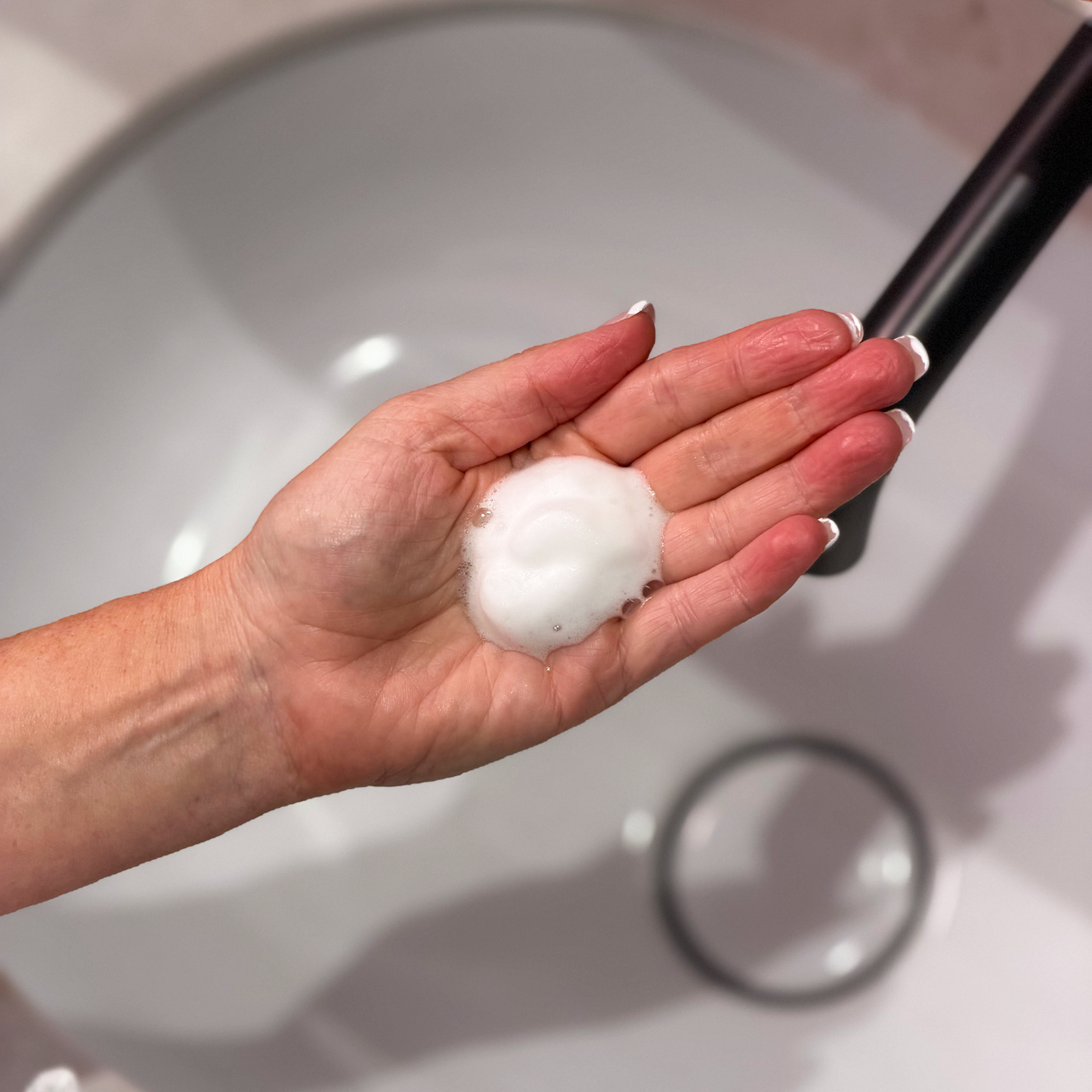 Gentle Foaming Cleanser - Rose